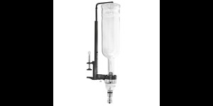 Vulstation bartender voor brillenspray